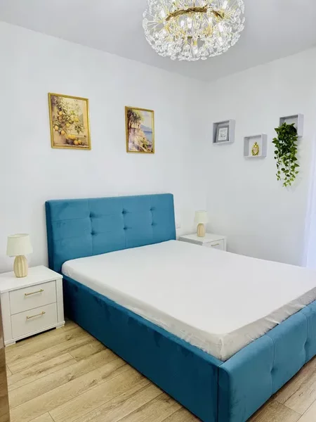 Basarabia x Pantelimon x Chisinau, 10 min. metroul Costin Georgian